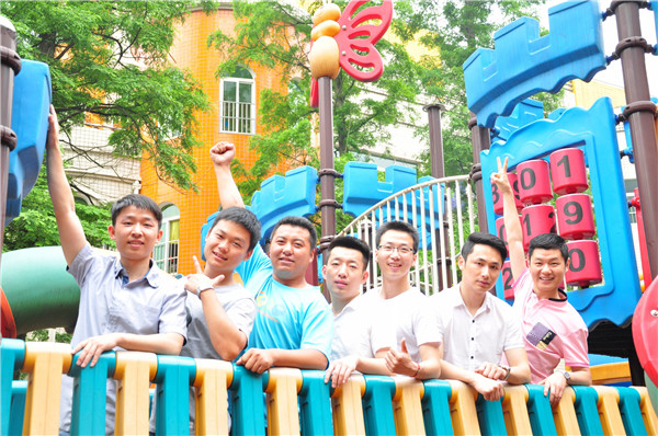 男幼师的职业优势与劣势