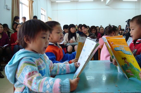 幼儿老师是否有必要在孩子面前树立威信