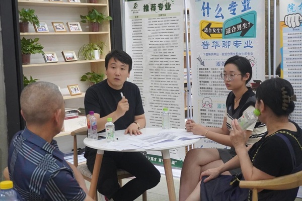 成都普华单招培训学校好不好？2024届单招培训招生简章及联系电话